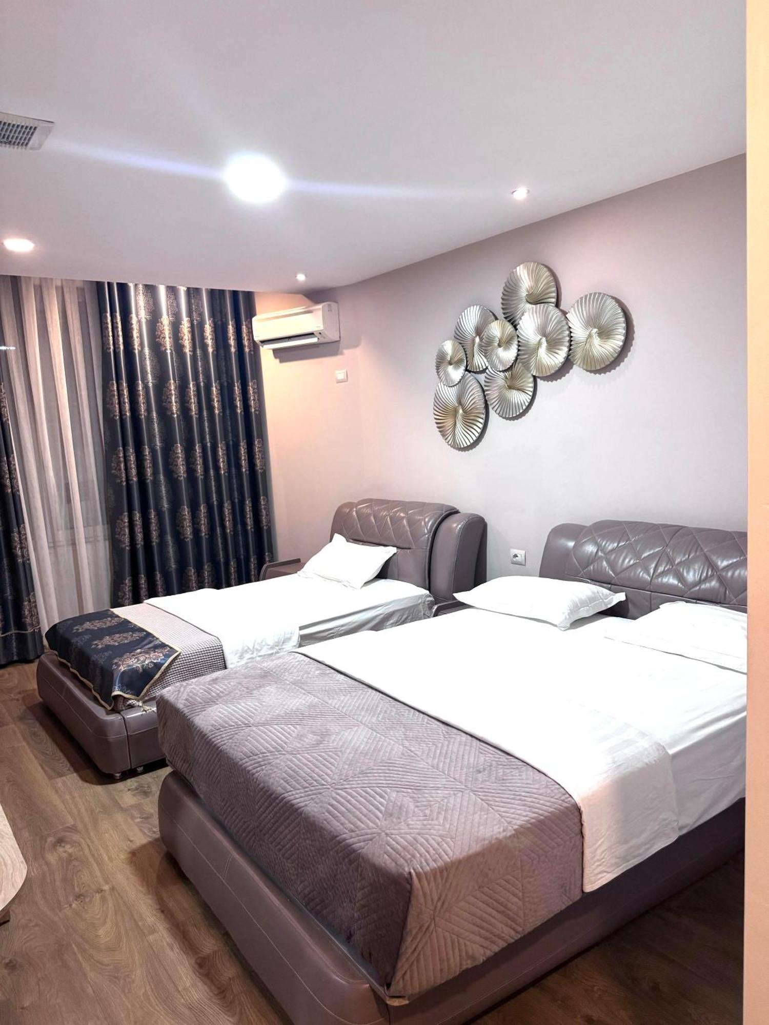 Park Hotel Tirana Yzberish Экстерьер фото